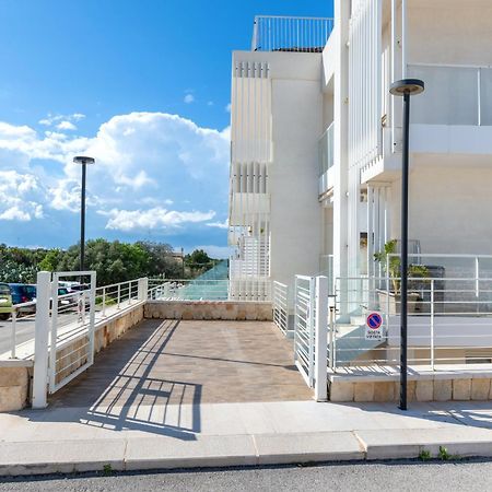 Cozy Marine Apt With Jacuzzi - 250Mt From Sea بولينيانو آ ماري المظهر الخارجي الصورة
